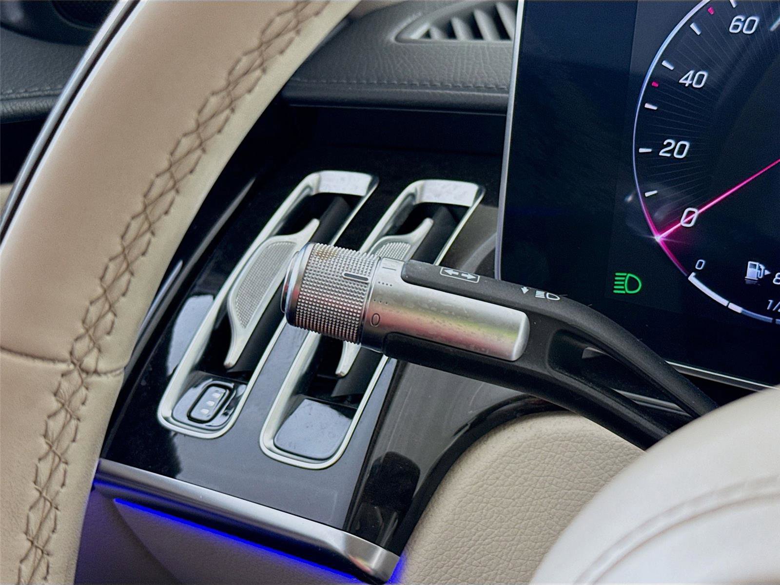 Used 2023 Mercedes-Benz S 500 S 500 image 3