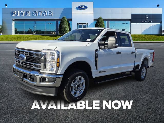 Used 2025 Ford F250 XLT image 3