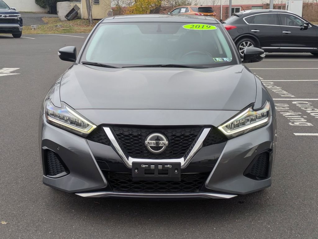 Used 2019 Nissan Maxima 3.5 SL w/ Floor Mat Group image 2
