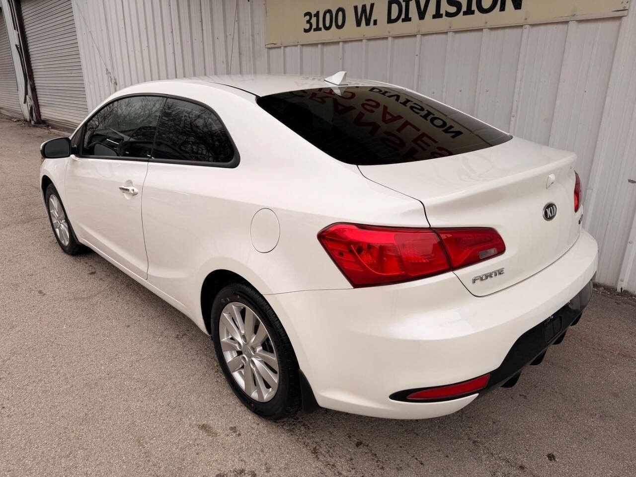 Used 2014 Kia Forte Koup EX FWD image 24
