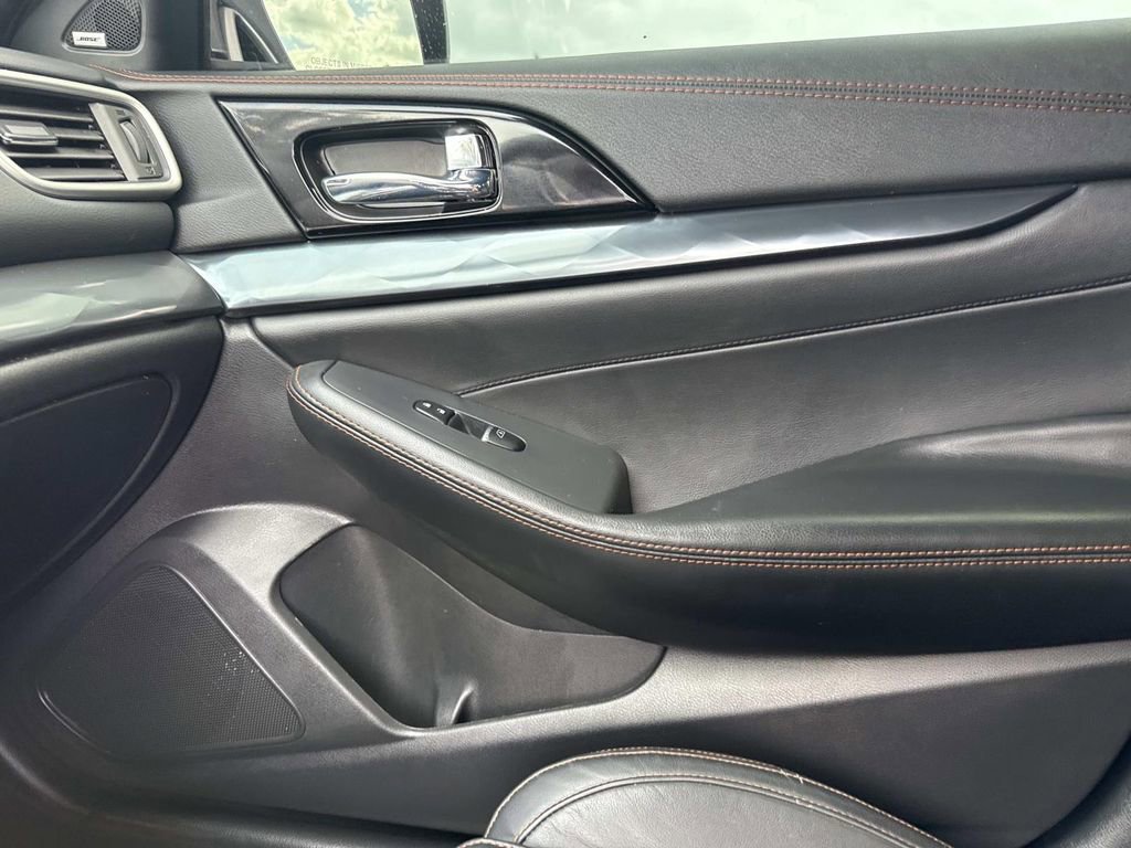 Certified 2020 Nissan Maxima SR w/ Sport Mat Group image 23