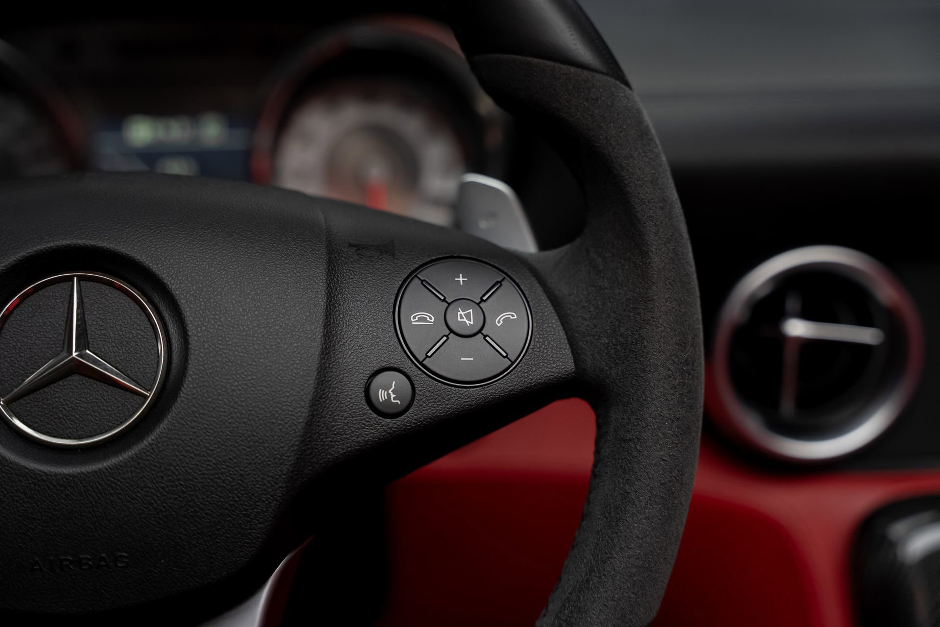Used 2012 Mercedes-Benz SLS AMG Roadster image 50