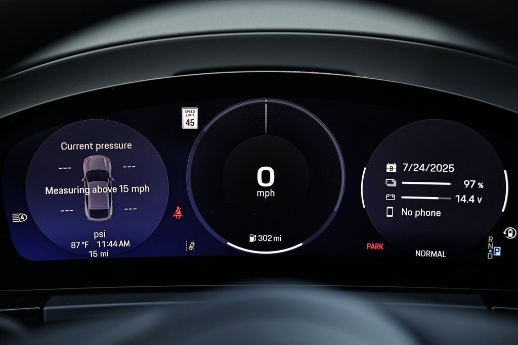 New 2025 Porsche Macan Electric image 34