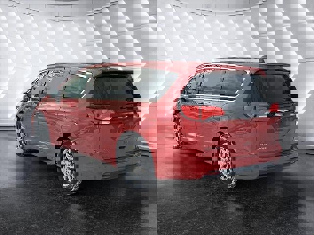 New 2026 Chrysler Voyager LX image 20