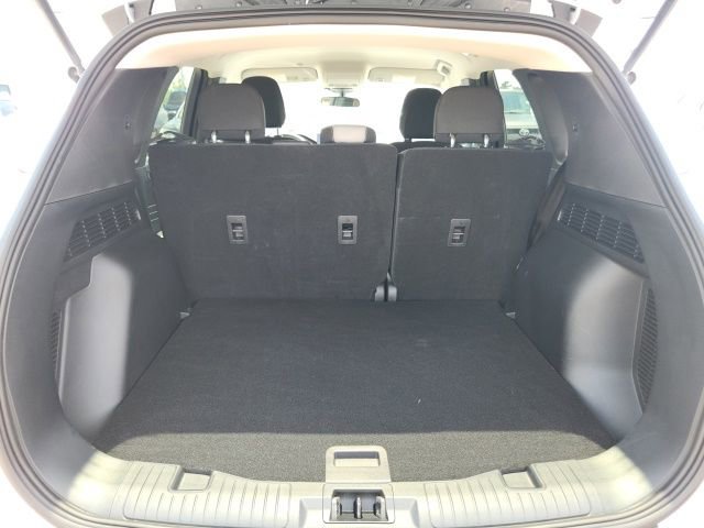 Used 2025 Ford Escape Active w/ Tech Pack #1 FWD image 18