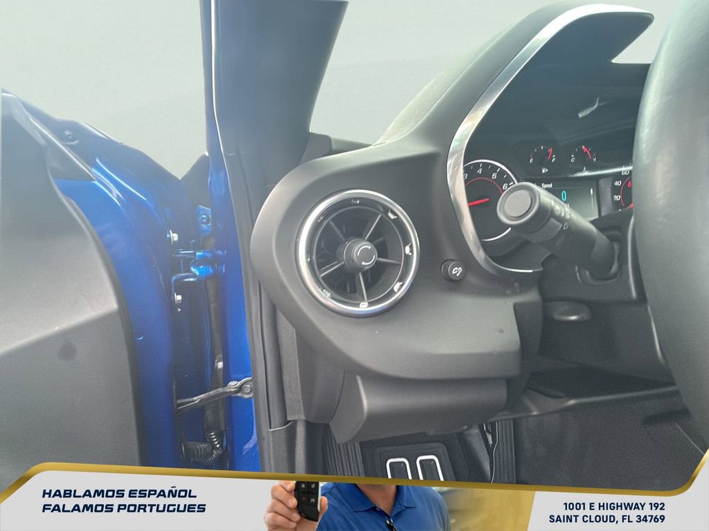 Used 2018 Chevrolet Camaro LT image 16