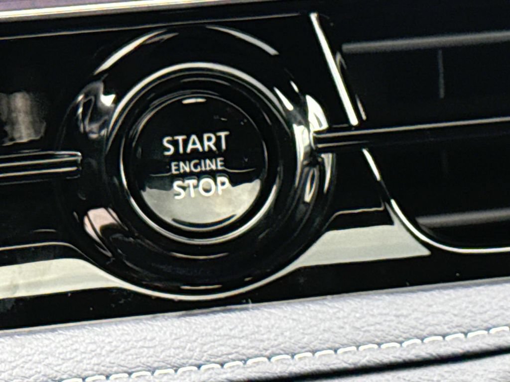 New 2027 INFINITI QX80 Sensory AWD/4WD image 7