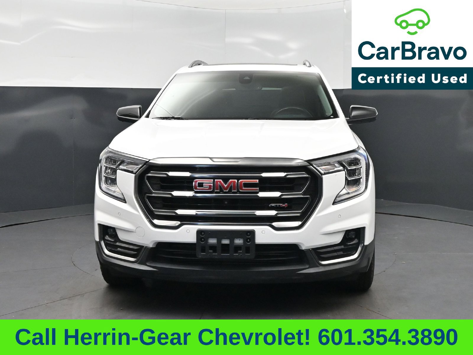 Used 2022 GMC Terrain AT4 w/ Infotainment Package II AWD/4WD image 10