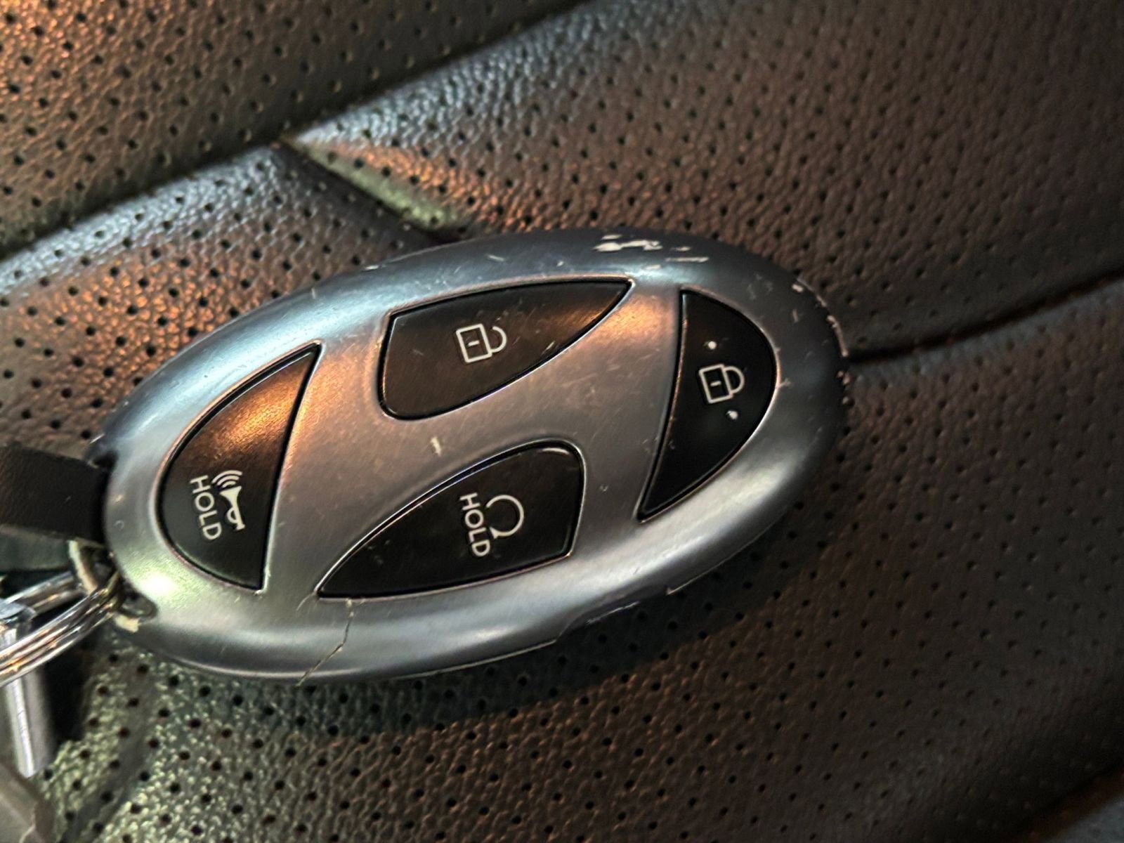 Used 2025 Hyundai Elantra Limited image 23