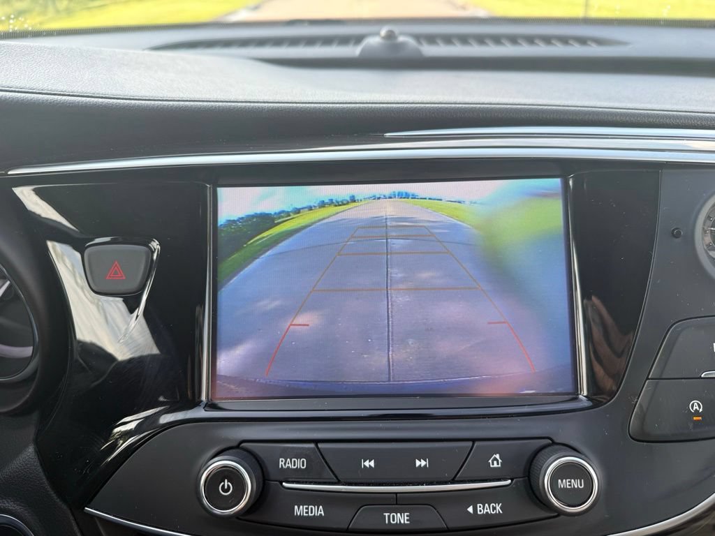 Used 2020 Buick Envision Essence FWD image 43