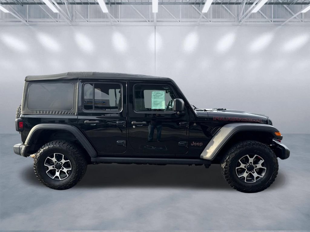 Used 2022 Jeep Wrangler Unlimited Rubicon AWD/4WD image 3
