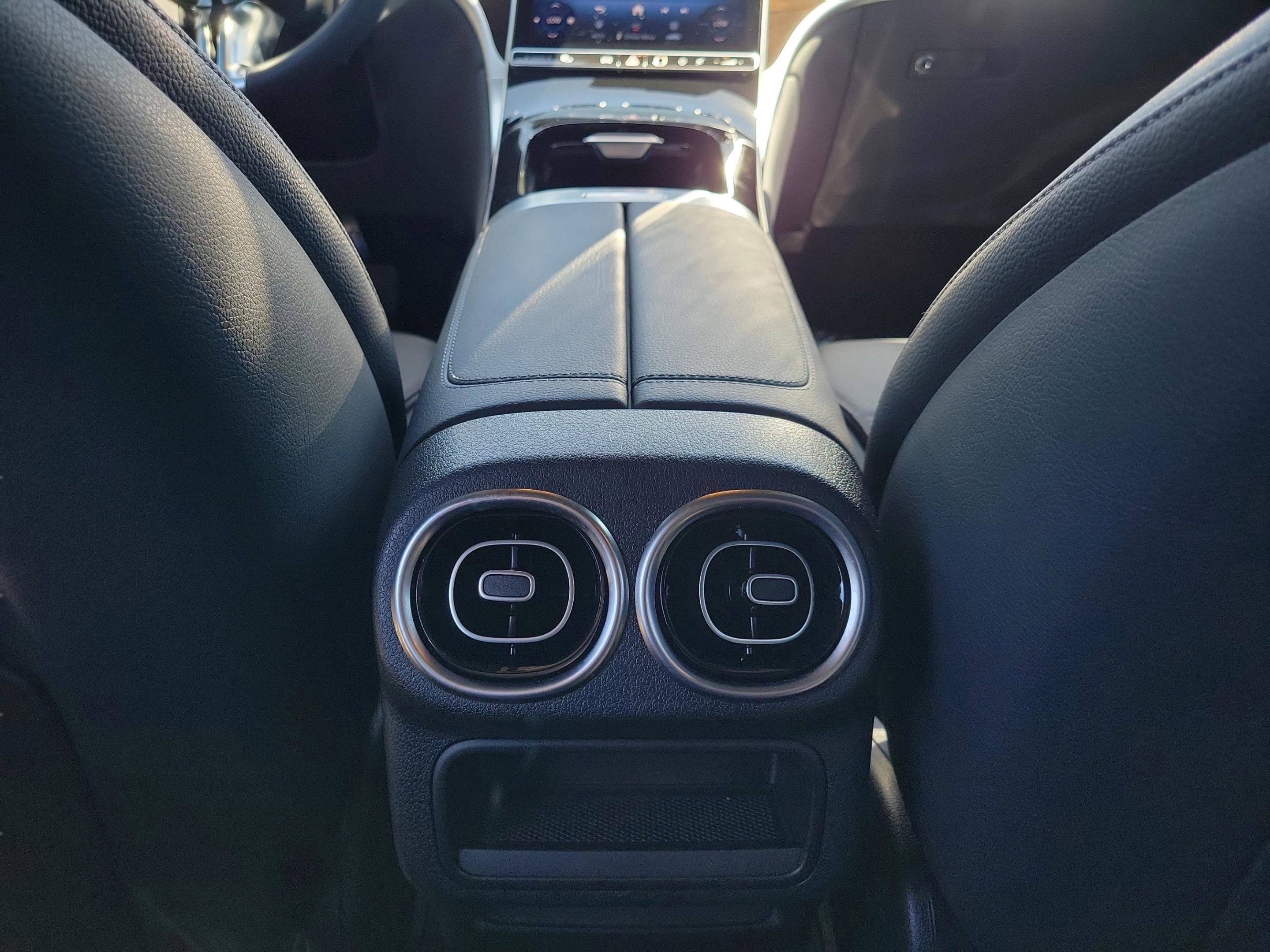Certified 2025 Mercedes-Benz GLC 300 image 10
