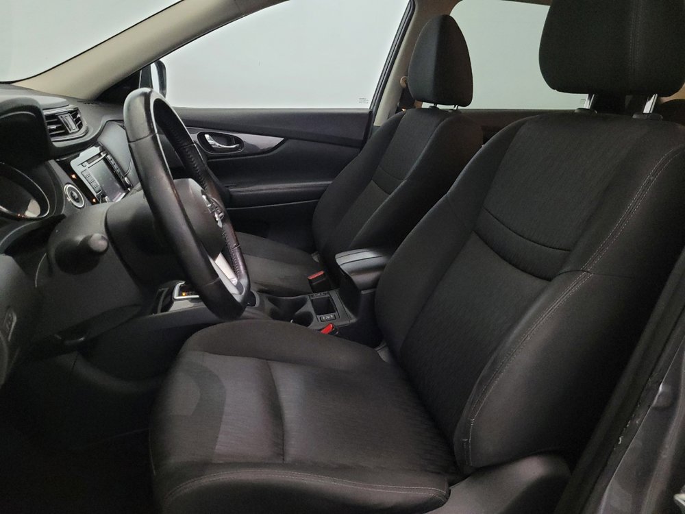 Used 2018 Nissan Rogue SV image 17