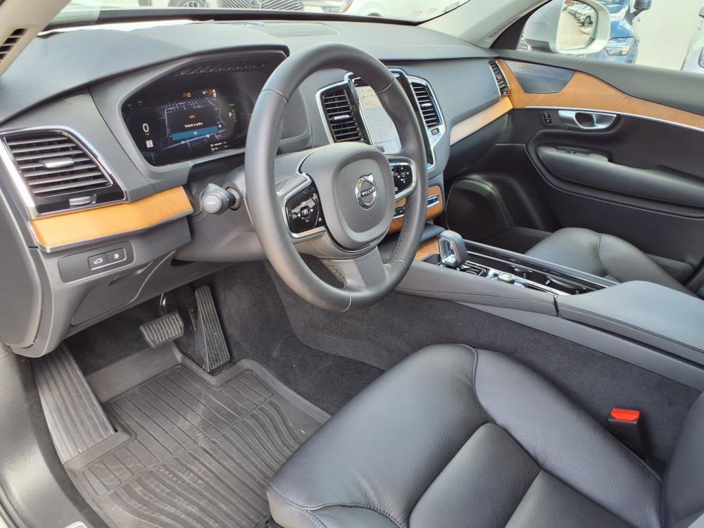 Certified 2024 Volvo XC90 T8 Plus w/ Protection Package Premier image 20