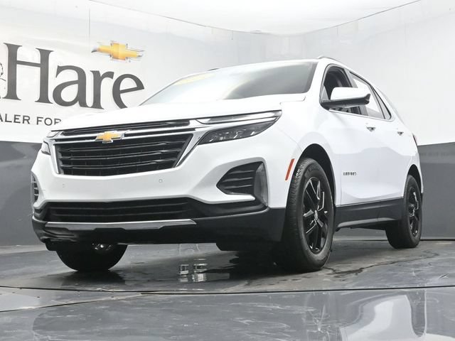 Used 2024 Chevrolet Equinox LT w/ LPO, Floor Liner Package FWD image 4