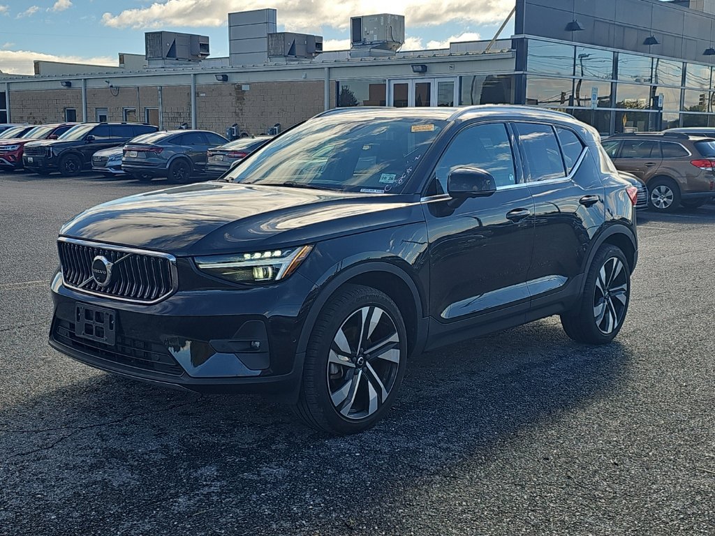 Used 2023 Volvo XC40 B5 Ultimate w/ Protection Package Premier AWD/4WD image 16
