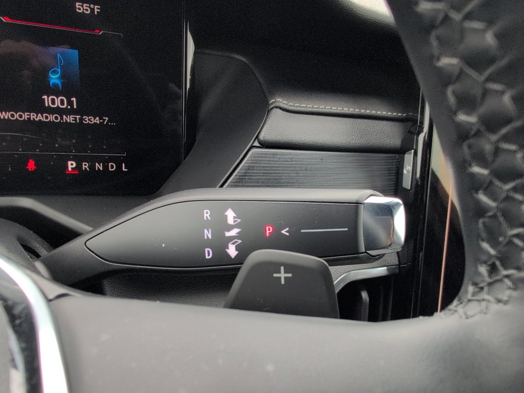 Used 2025 GMC Acadia Elevation image 26