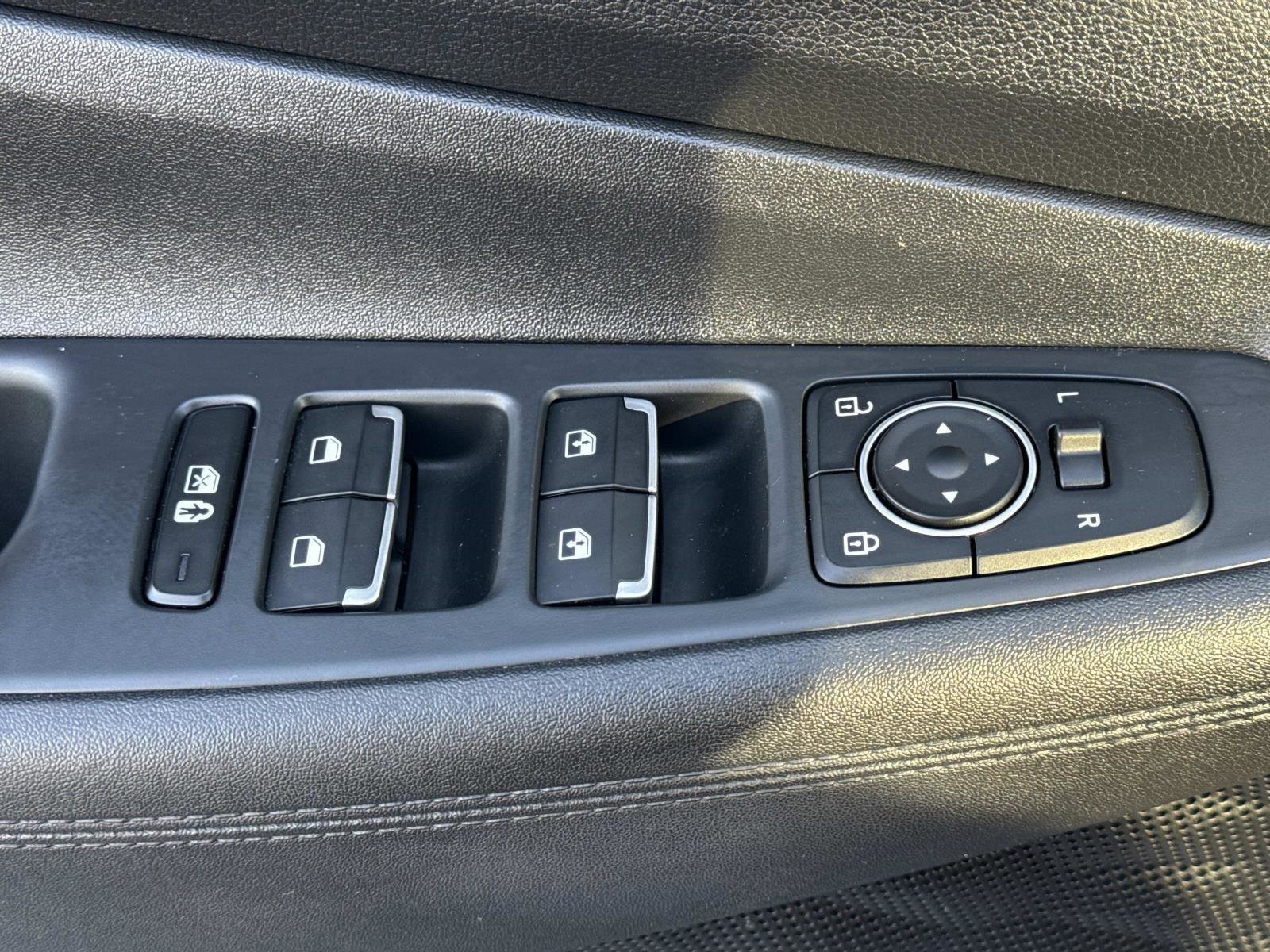 Used 2023 Hyundai Santa Fe XRT w/ Cargo Package image 16