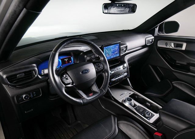 Used 2022 Ford Explorer ST w/ Equipment Group 401A image 3