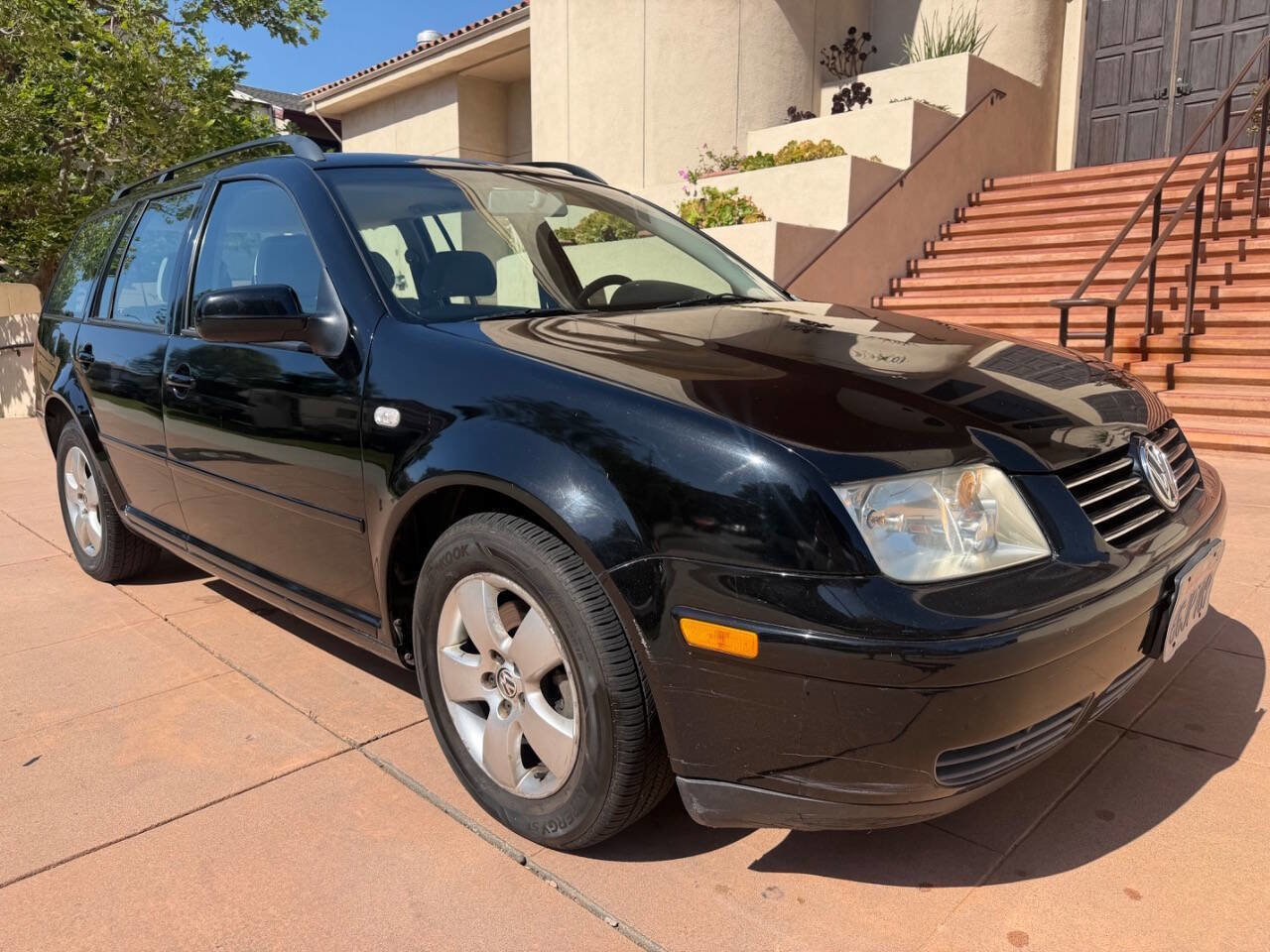 Used 2005 Volkswagen Jetta GLS image 1