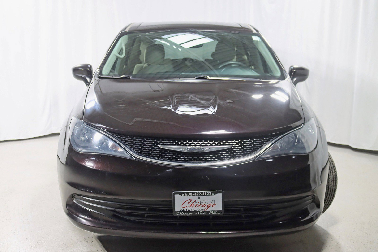 Used 2017 Chrysler Pacifica Touring image 8