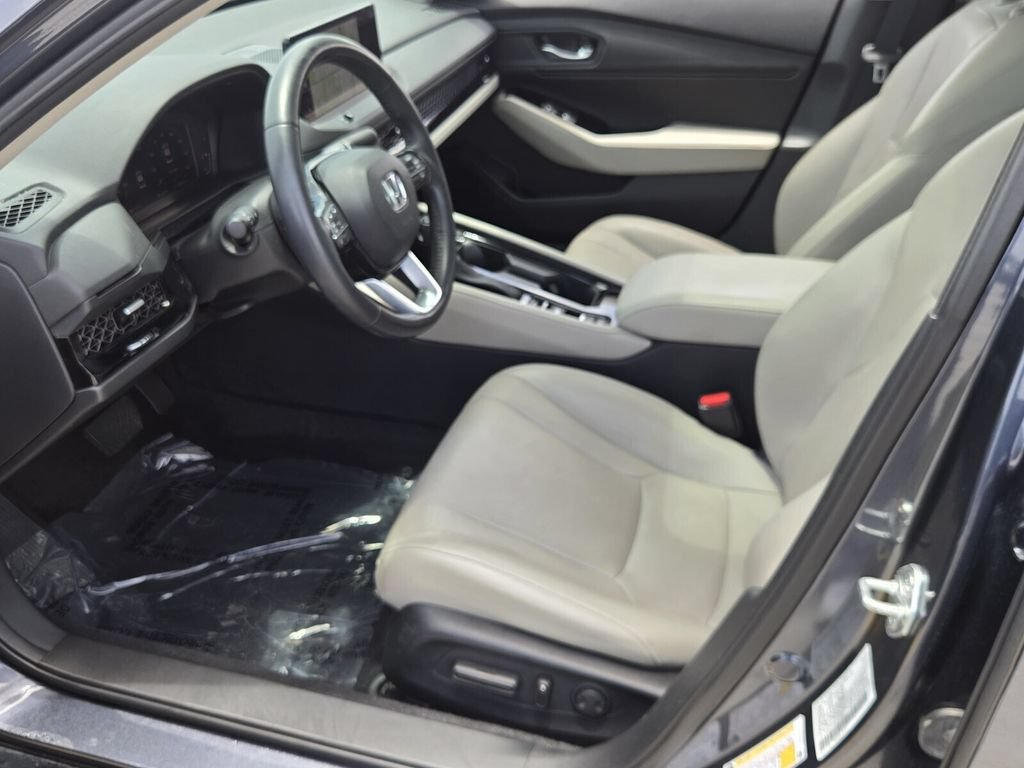 Certified 2023 Honda Accord Touring image 10