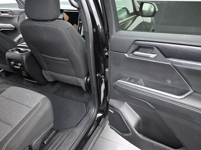 Used 2025 GMC Acadia Elevation FWD image 21