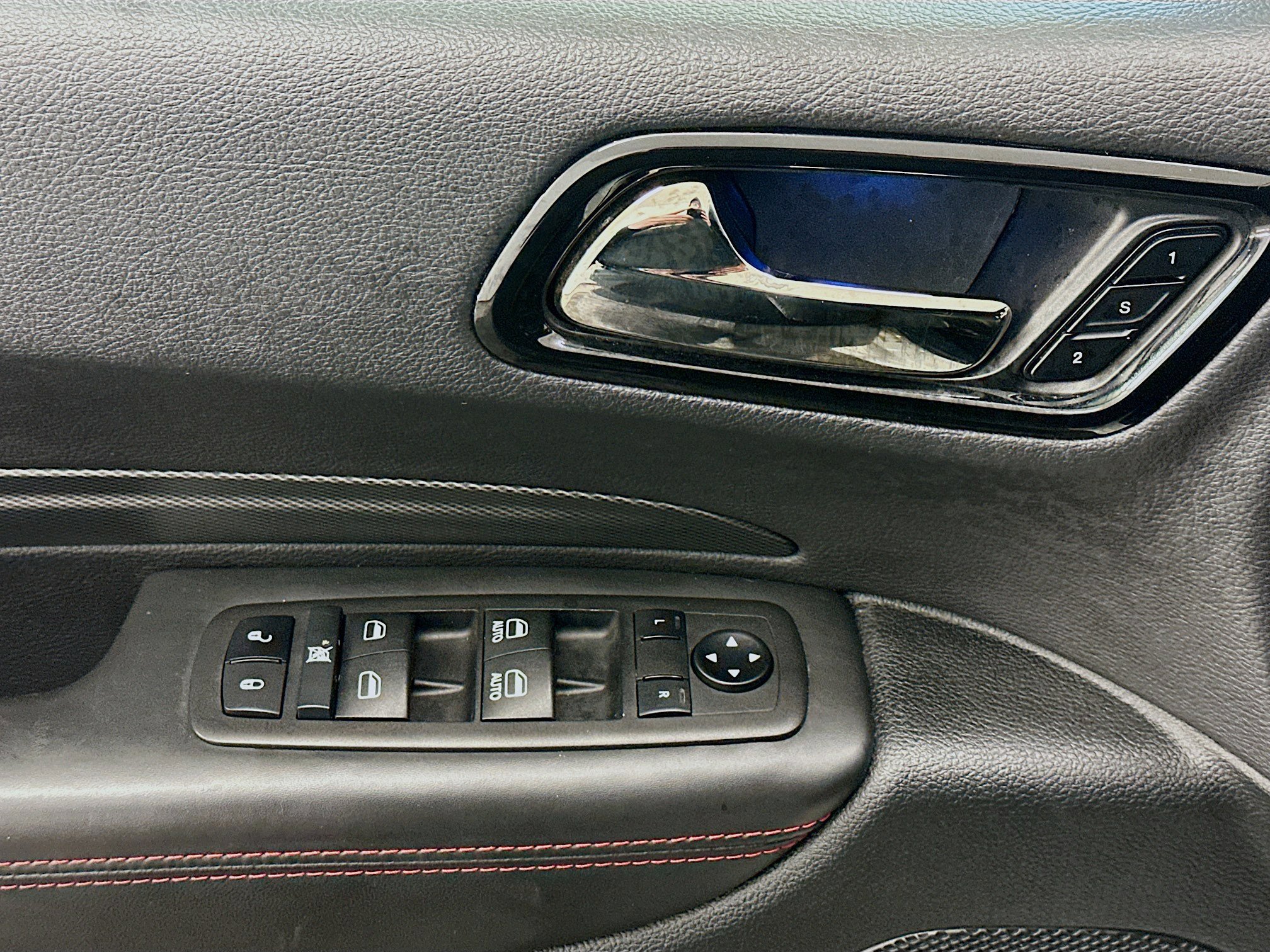 Used 2024 Dodge Durango GT image 15