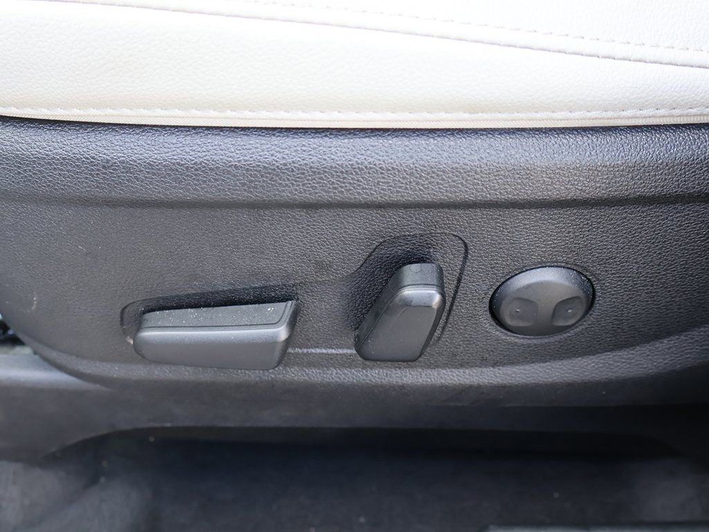 Used 2021 Kia Telluride EX w/ EX Premium Package FWD image 35