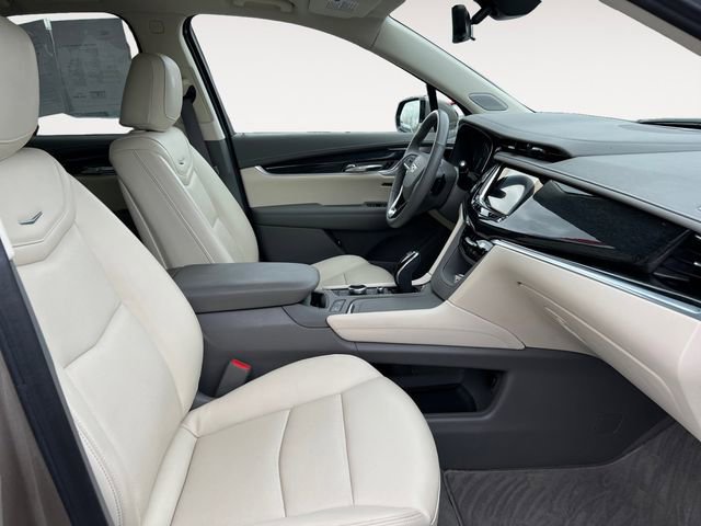 Certified 2023 Cadillac XT6 Premium Luxury w/ Technology Package AWD/4WD image 15
