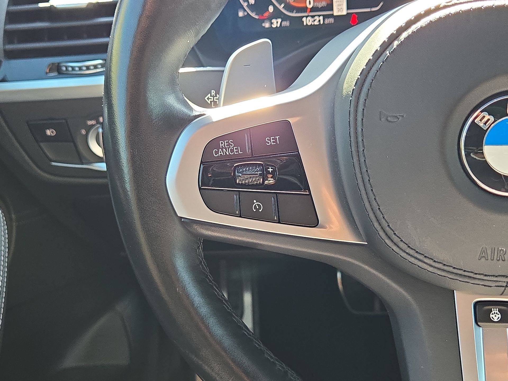 Used 2021 BMW X4 xDrive30i w/ M Sport Package AWD/4WD image 21