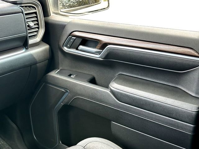 Used 2023 Chevrolet Silverado 1500 LT image 27