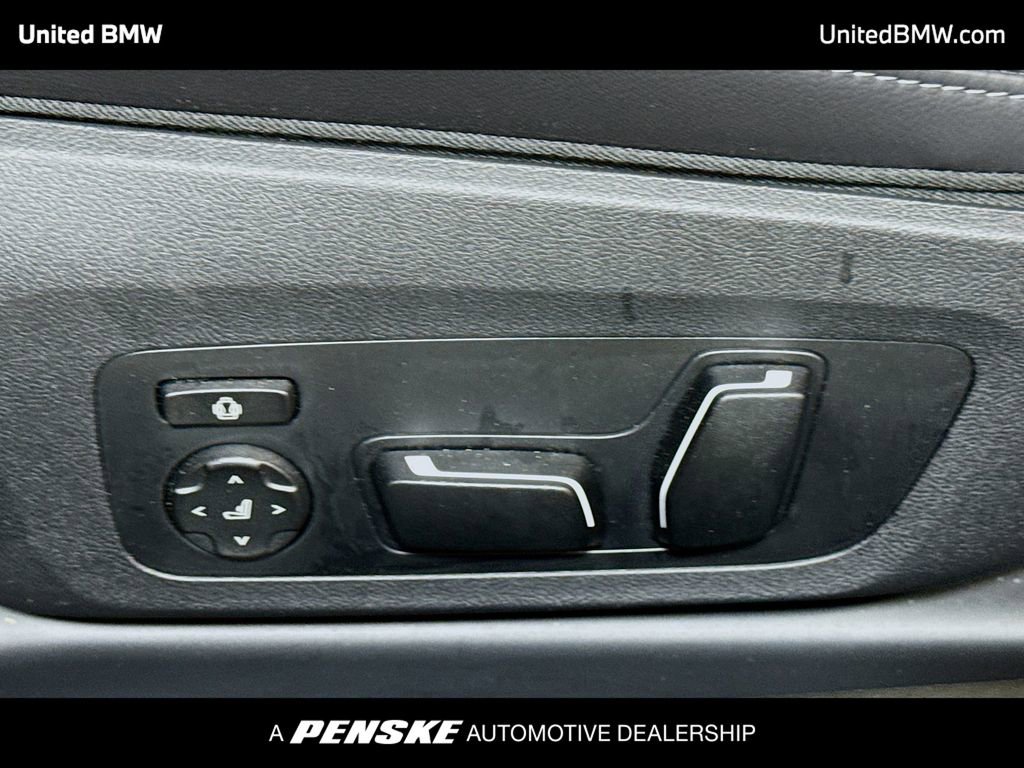 Used 2025 BMW M2 w/ Lighting Package RWD image 4