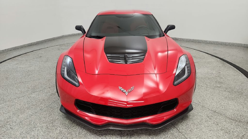 Used 2015 Chevrolet Corvette Z06 w/ Chrome Badge Package RWD image 19