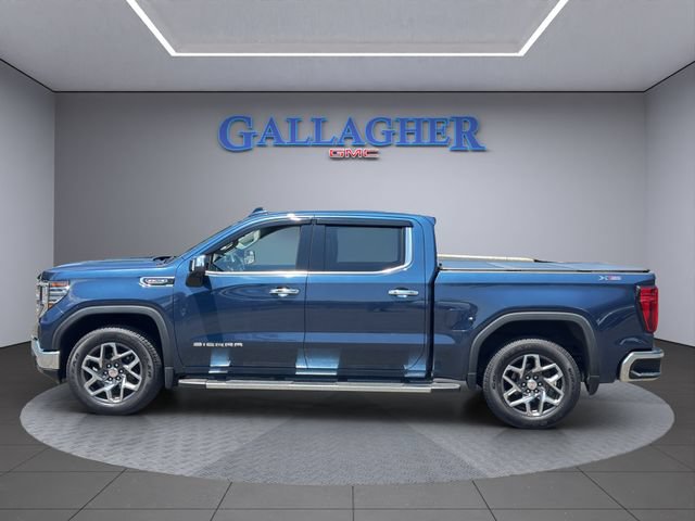 Used 2022 GMC Sierra 1500 SLT w/ SLT Convenience Package AWD/4WD image 9