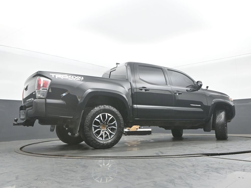 Used 2020 Toyota Tacoma TRD Sport AWD/4WD image 29