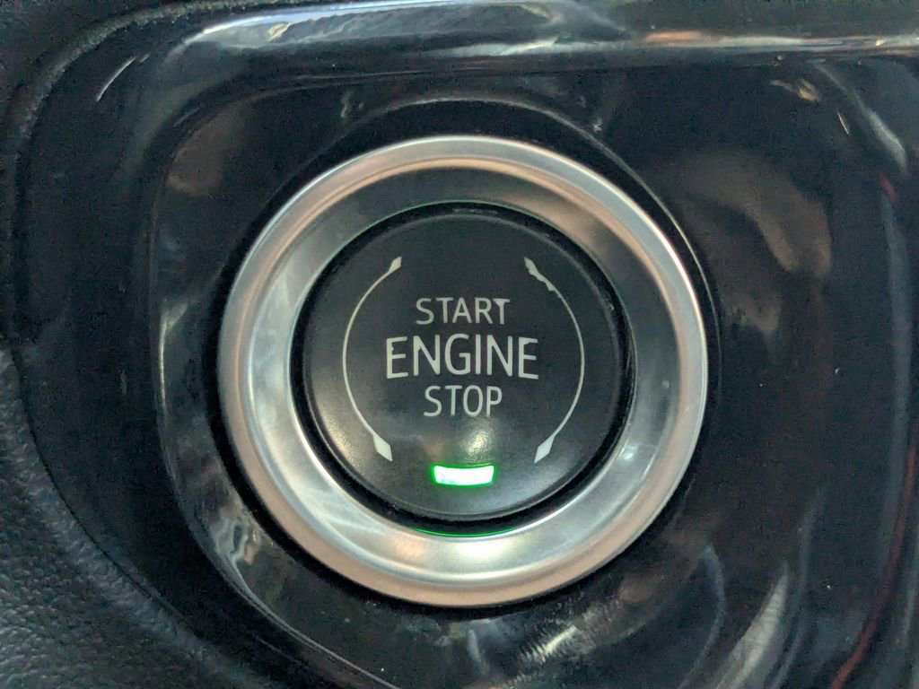 Certified 2025 Chevrolet Silverado 2500 LTZ w/ LTZ Convenience Package image 38