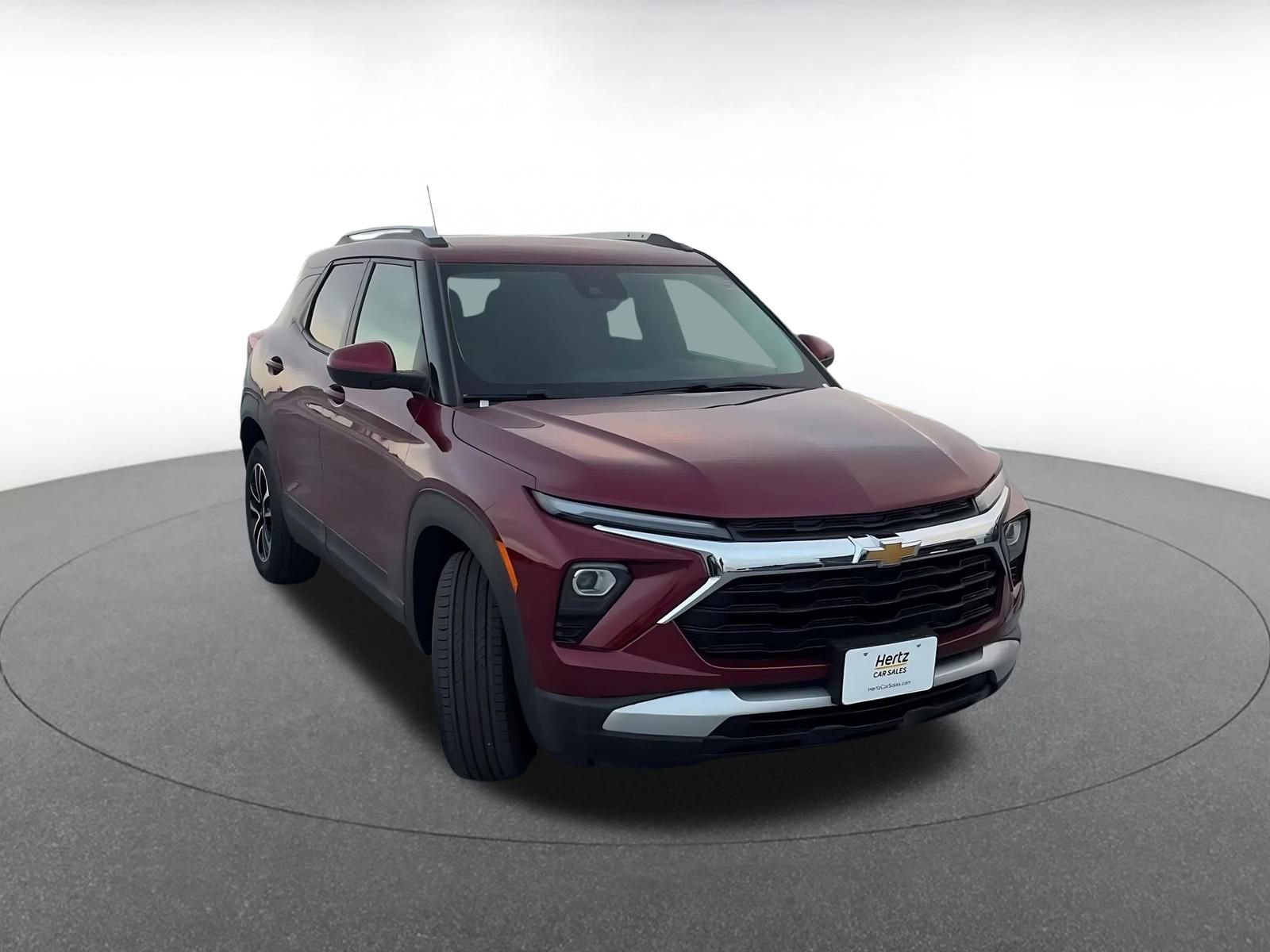 Used 2025 Chevrolet TrailBlazer LT image 3