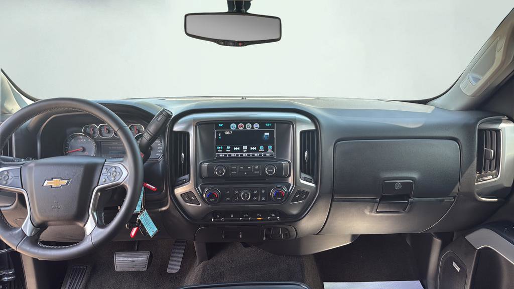 Used 2017 Chevrolet Silverado 1500 LT w/ Midnight Edition AWD/4WD image 17