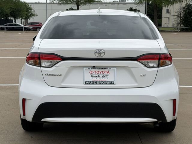 Certified 2022 Toyota Corolla LE image 5