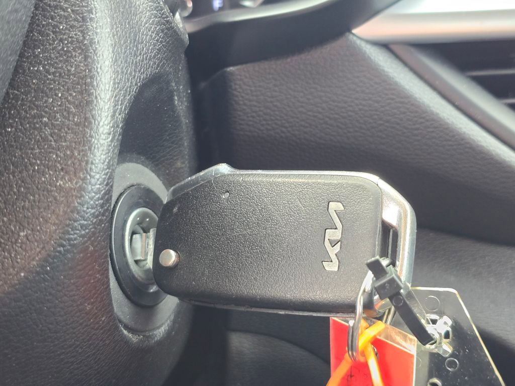 Certified 2023 Kia Forte LXS w/ LXS Technology Package image 24