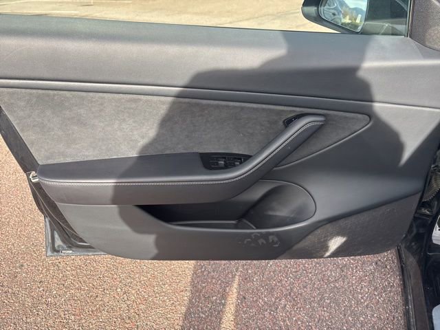 Used 2019 Tesla Model 3 Long Range image 8