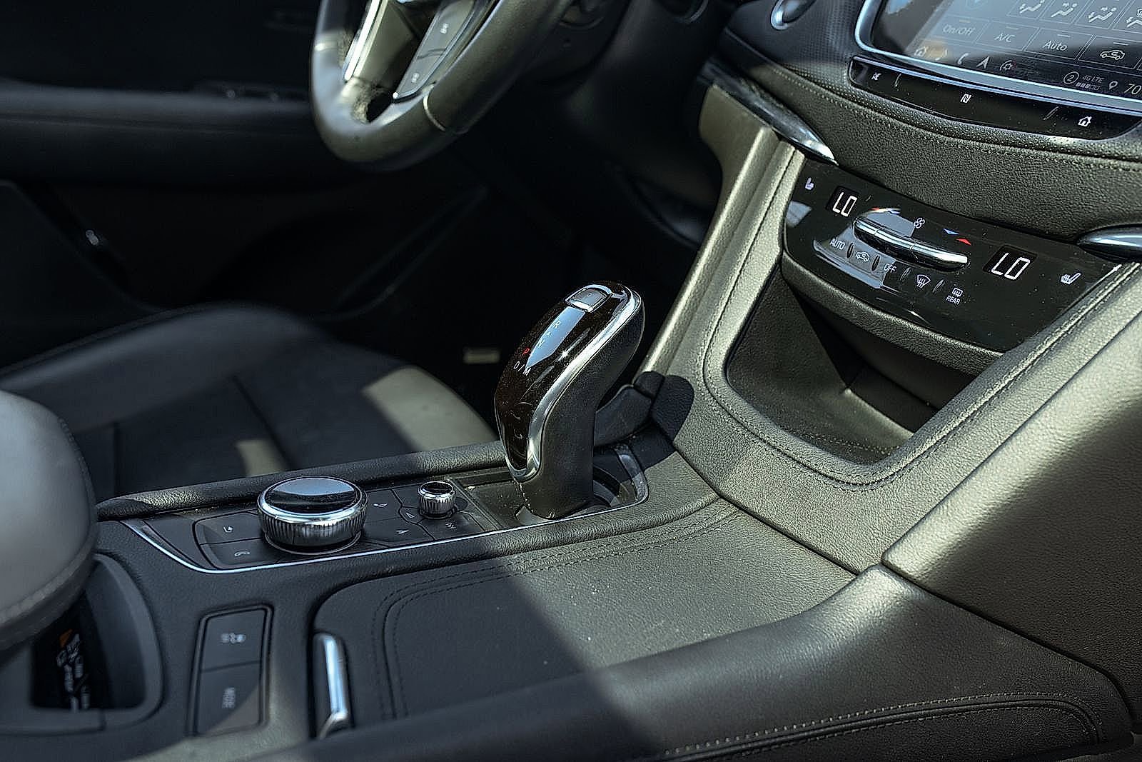 Certified 2021 Cadillac XT5 Premium Luxury image 33