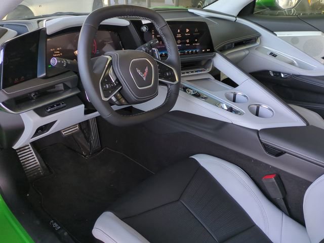 New 2026 Chevrolet Corvette Stingray Premium Conv w/ Z51 Performance Package RWD image 13