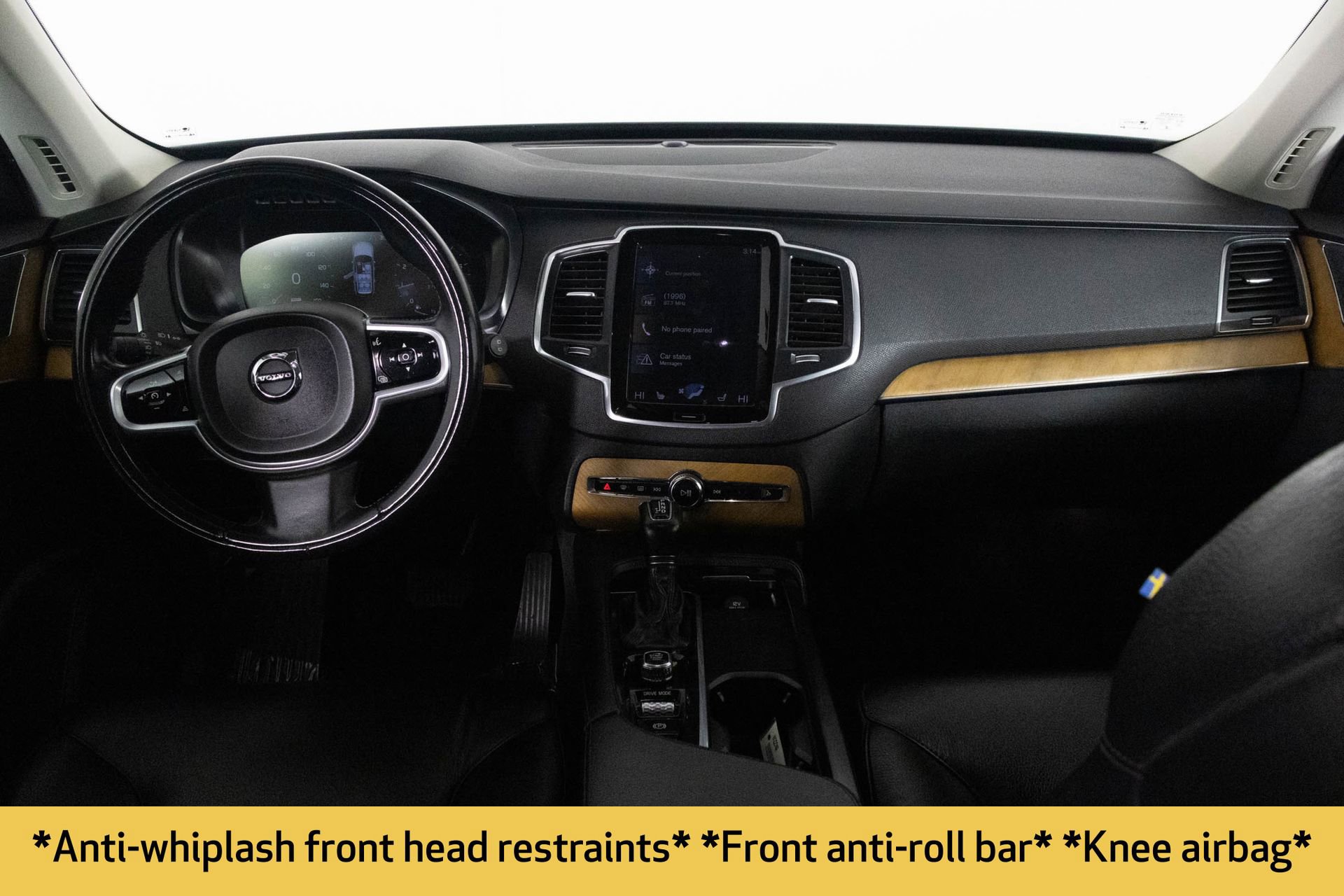 Used 2021 Volvo XC90 T6 Momentum w/ Protection Package image 24