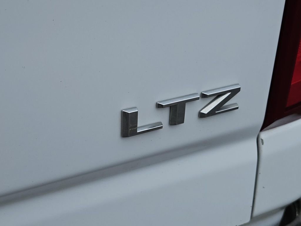 Used 2020 Chevrolet Silverado 2500 LTZ image 9