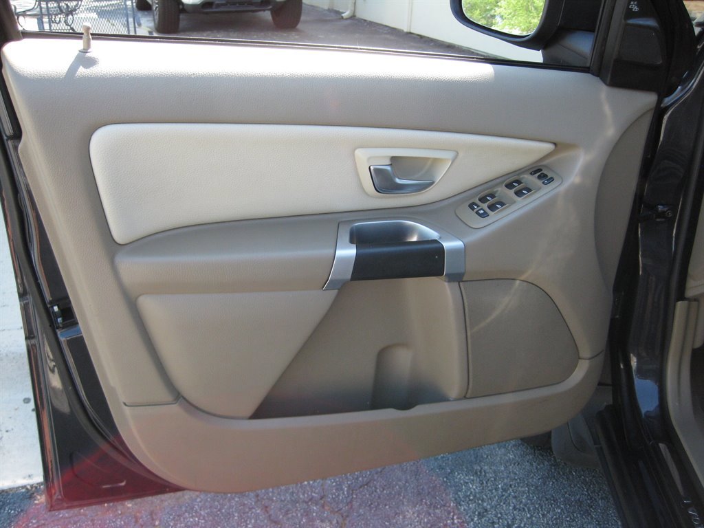 Used 2012 Volvo XC90 3.2 AWD/4WD image 10