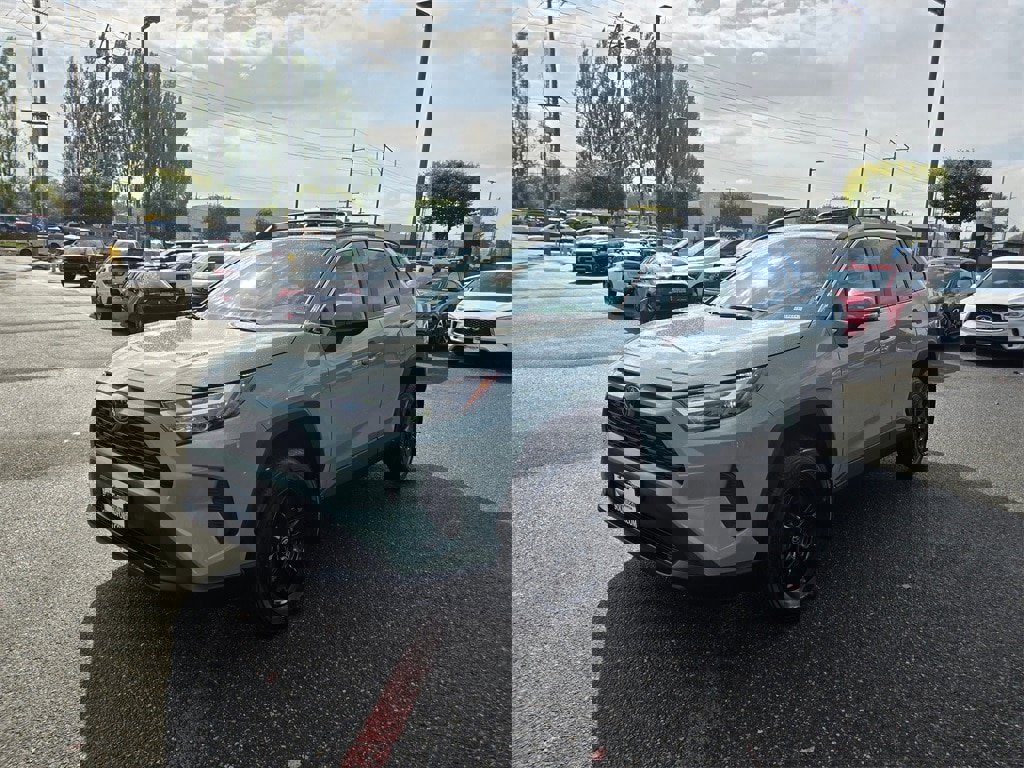 Used 2022 Toyota RAV4 XLE
