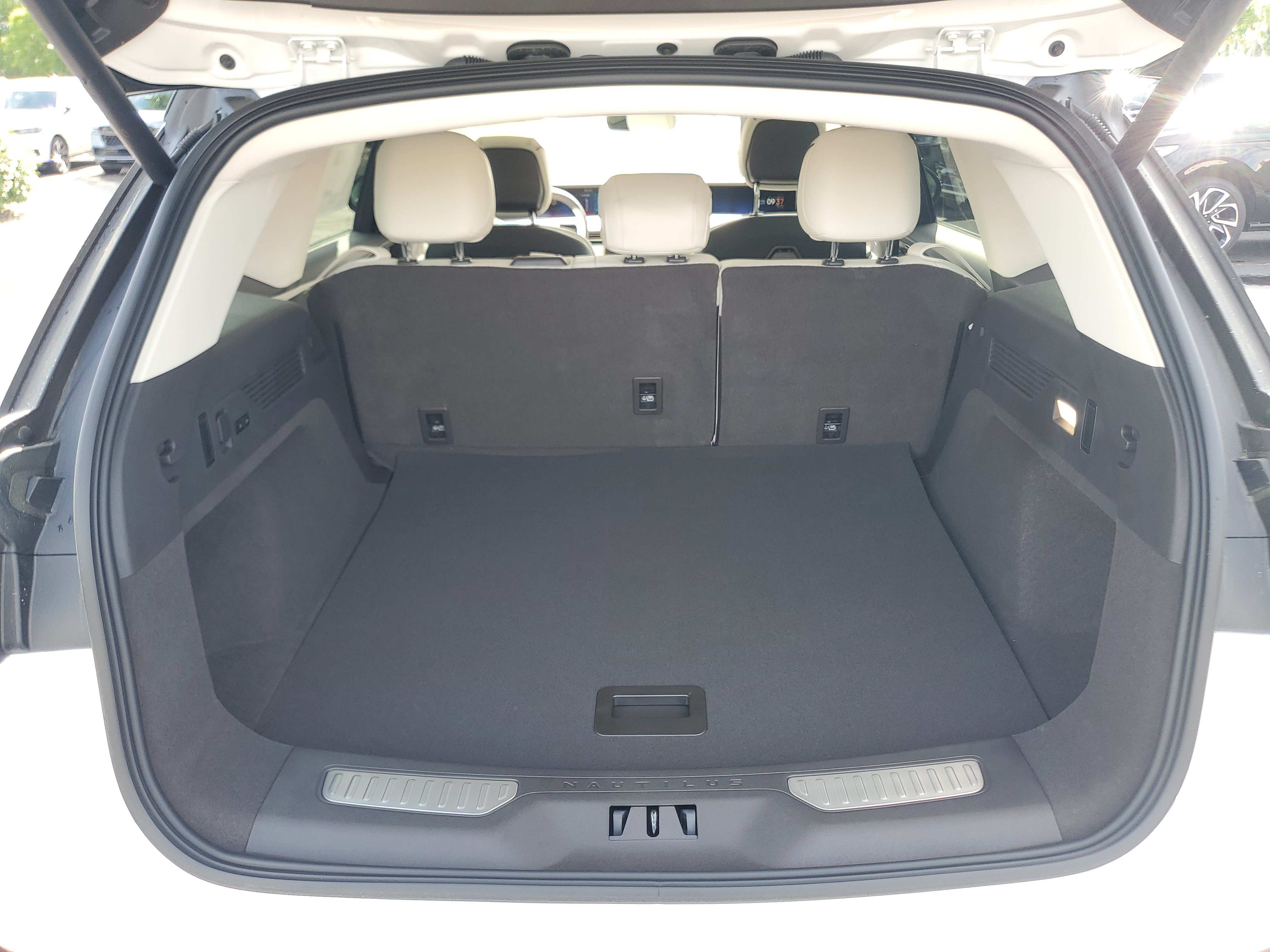 New 2026 Lincoln Nautilus Black Label AWD/4WD image 31