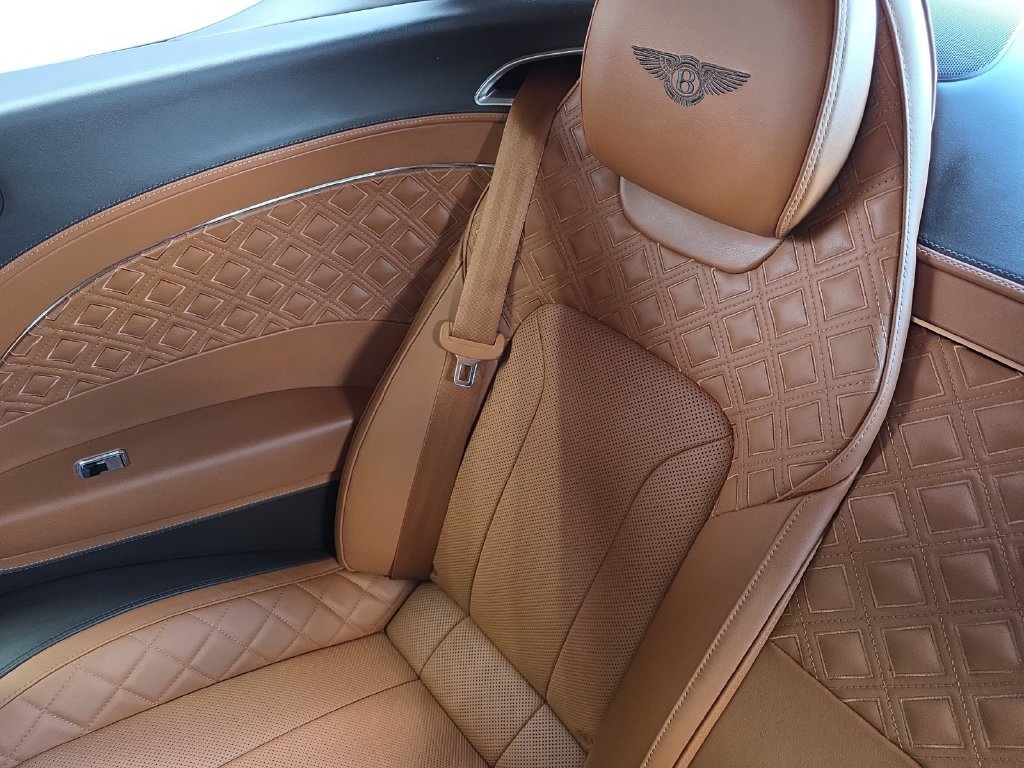 Used 2020 Bentley Continental GT AWD/4WD image 37